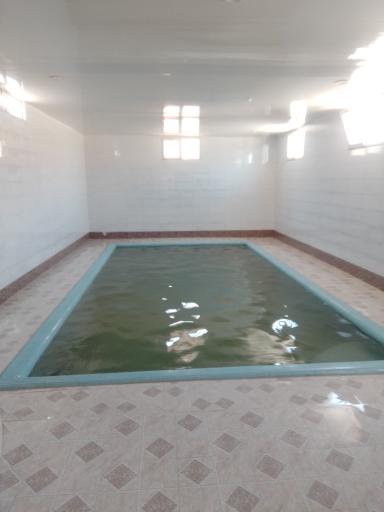 عکس مجتمع اقامتی و آبدرمانی پارس