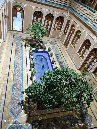 عکس هتل فاضلی یزد