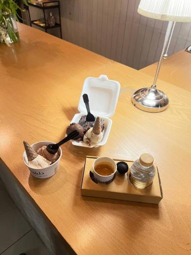 عکس کافه جلاتریا دلفیکو