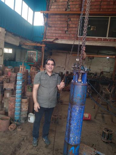 عکس فروشگاه الکتروتکنیک مومنی