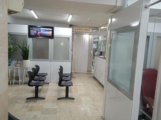 عکس آزمایشگاه پارس درمان