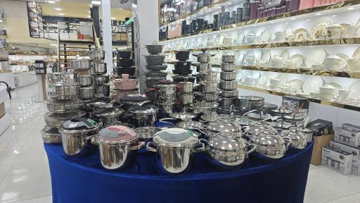 عکس فروشگاه لوازم خانگی نادی