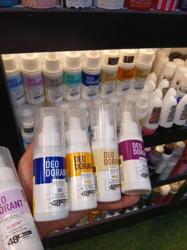 عکس فروشگاه آقای عطر