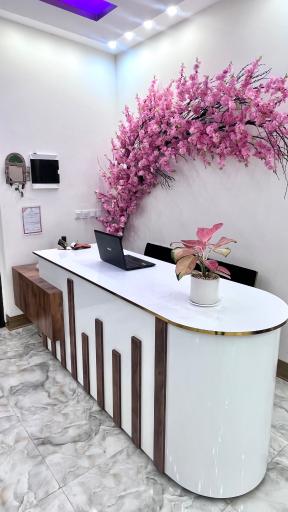 عکس سالن زیبایی عمارت وکیل