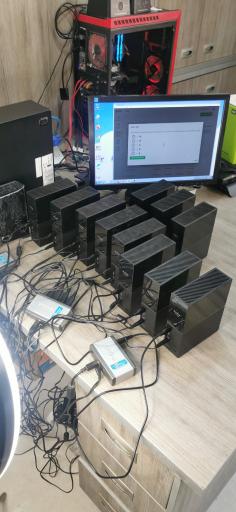 عکس مرکز تعمیر و ریکاوری هارد