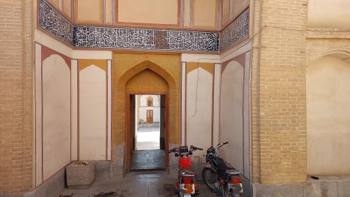 عکس مدرسه شفیعیه (حوزه علمیه مشکات اصفهان)