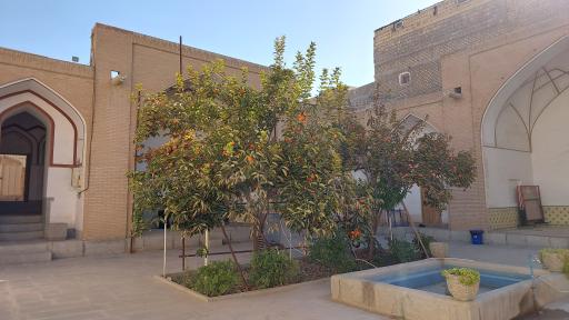 عکس مدرسه شفیعیه (حوزه علمیه مشکات اصفهان)