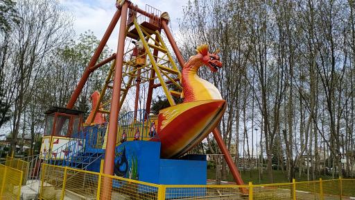 عکس شهربازی پارک ابریشم