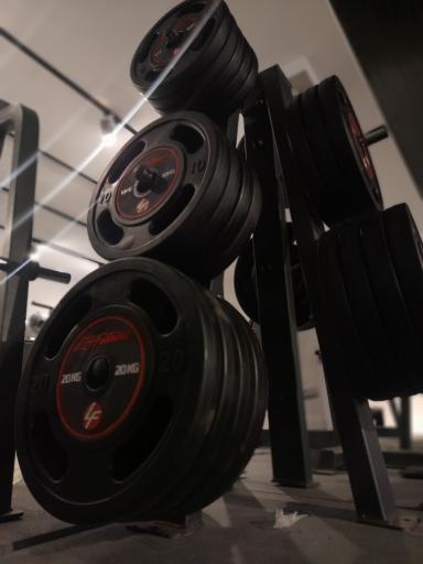 عکس باشگاه بدنسازی ایت فیتنس کلاب