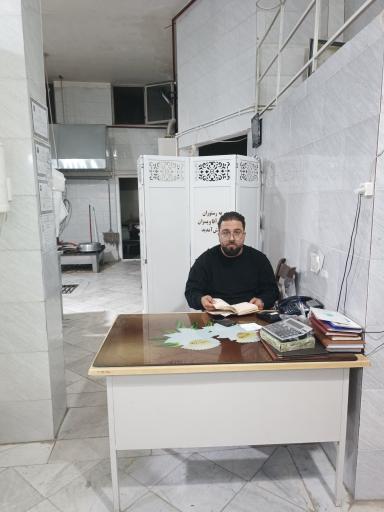 عکس رستوران عباس آقا و پسران