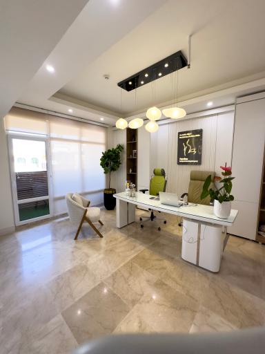 عکس مطب دکتر مهران پیر سحرخیز