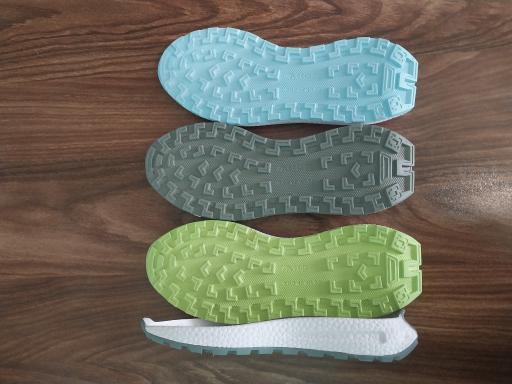 عکس تولید زیره کفش ملل