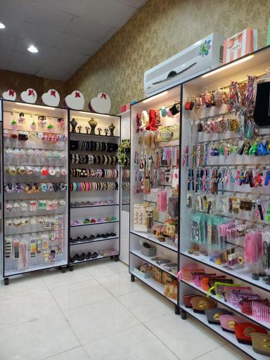 عکس فروشگاه آرایشی و بدلیجات نلین 