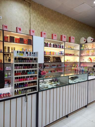 عکس فروشگاه آرایشی و بدلیجات نلین 