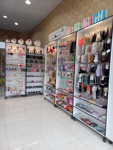 عکس فروشگاه آرایشی و بدلیجات نلین 