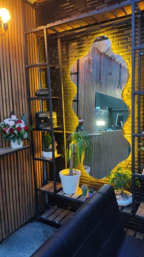 عکس کافه مون لانژ