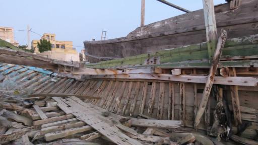 عکس گورستان لنج