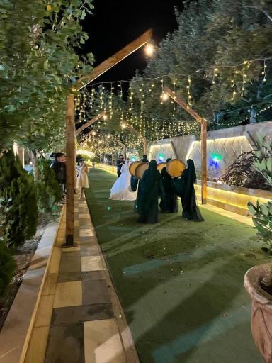 عکس  باغ تالار سپنتا