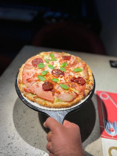 عکس کافه رستوران تین