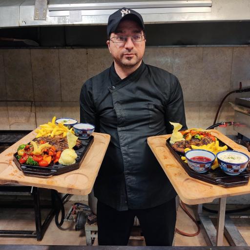 عکس باغ و رستوران طهرون