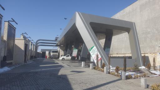 عکس جایگاه سوخت ۱۸۸
