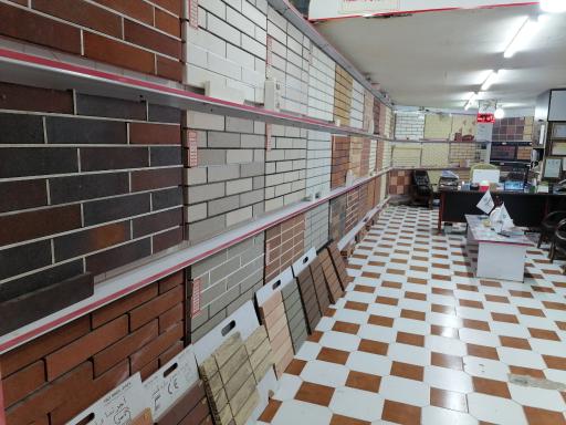 عکس آجرنمای کسری