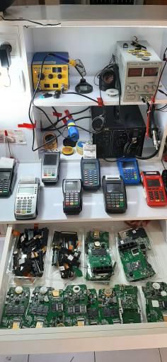 عکس فروش و تعمیرات دستگاه کارتخوان
