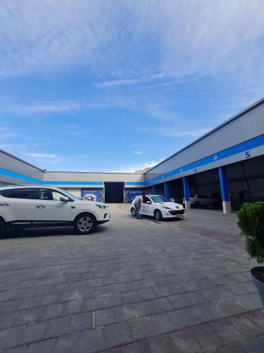 عکس مجتمع بازرگانی خدماتی میروتو (متولی باشی)