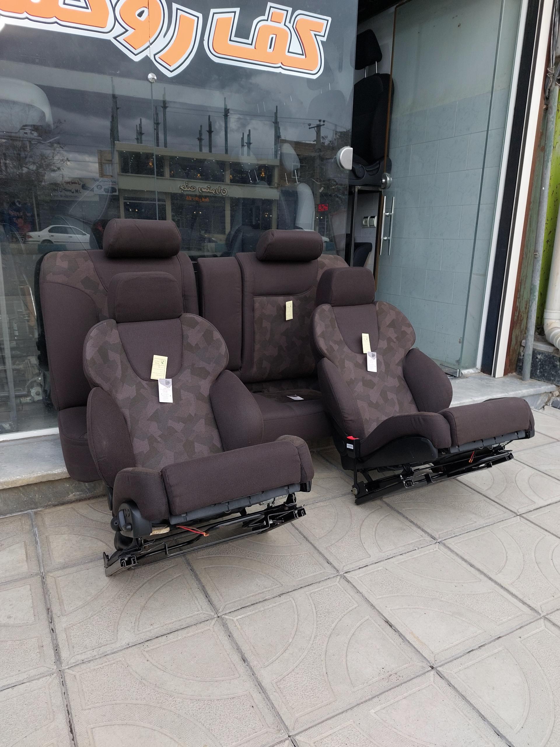 عکس فروشگاه صندلی خلبانی خودرو حسن نژاد 