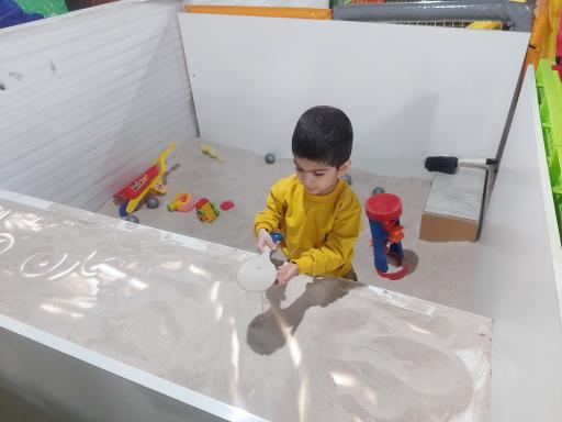 عکس خانه بازی فسقلی ها