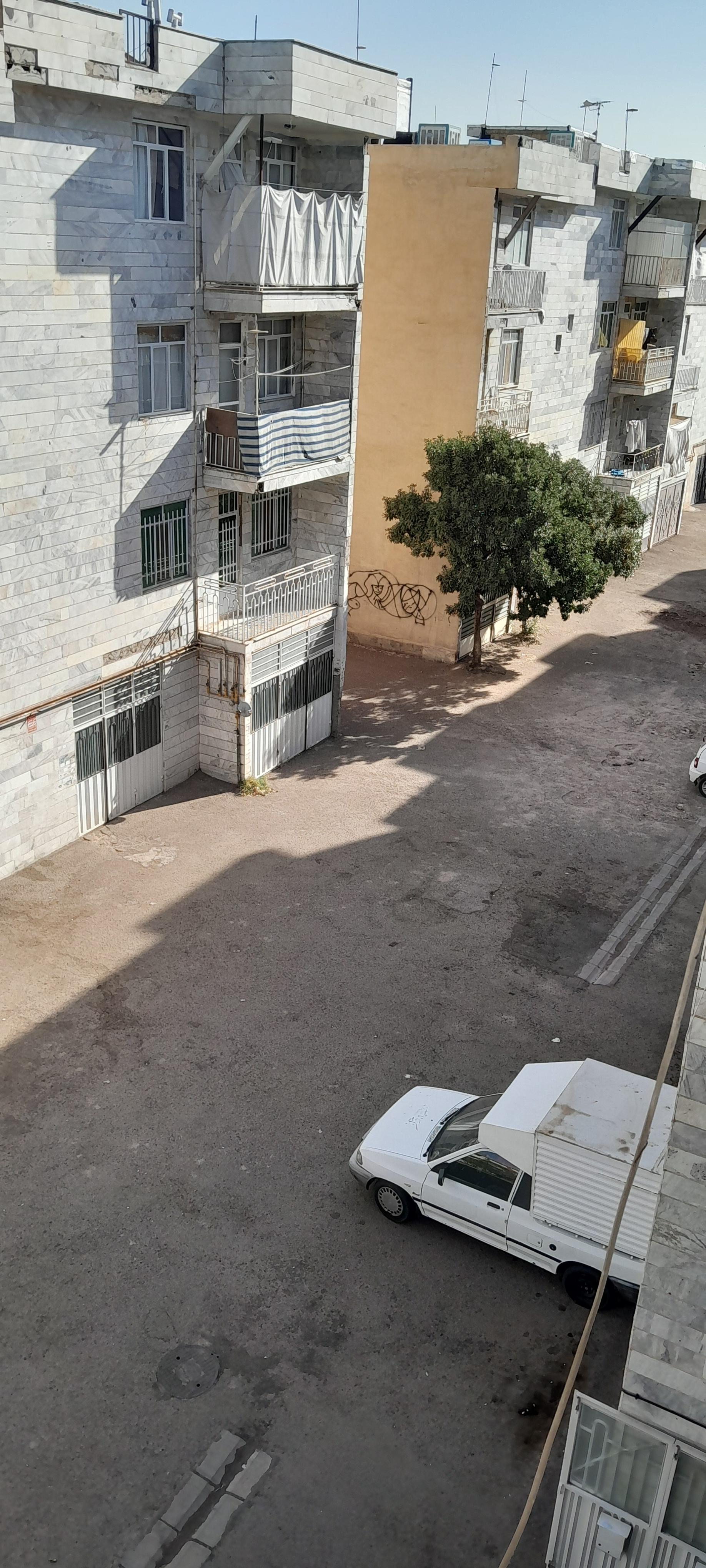 عکس مجتمع  ۷۲ واحدی تبد