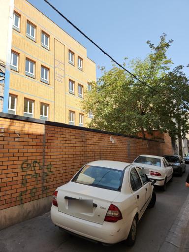 عکس دبیرستان دخترانه دوره اول به روزان