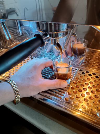 عکس کافه نایت لکزائی