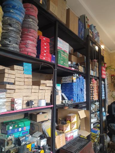 عکس فروشگاه لوازم آسانسور پایدار