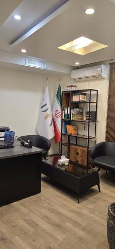 عکس مشاورین املاک آدان