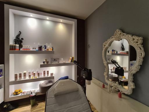 عکس آرایشگاه جورج