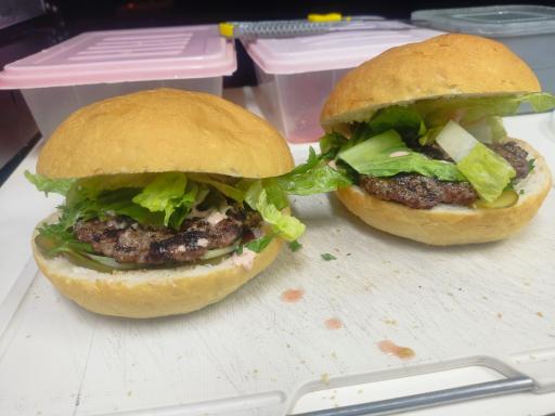 عکس فست فود ایکس برگر