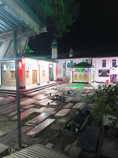 عکس امامزادگان آقا پِلاسید و آقا بسمل