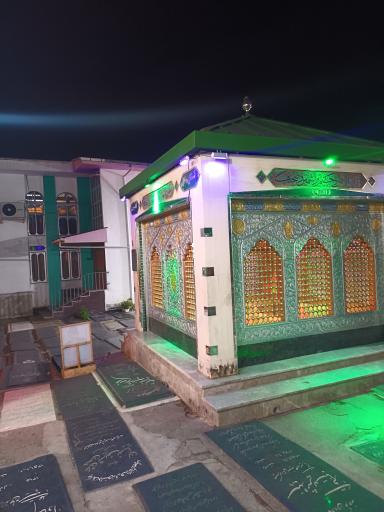 عکس امامزادگان آقا پِلاسید و آقا بسمل