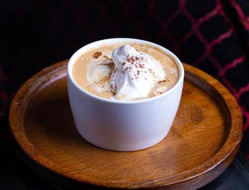 عکس کافه یونیس