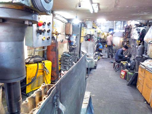 عکس تراشکاری و سیلند‌ردوزی طوس