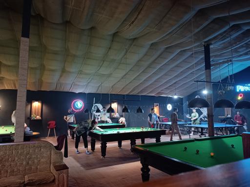 عکس باشگاه بیلیارد 8بال