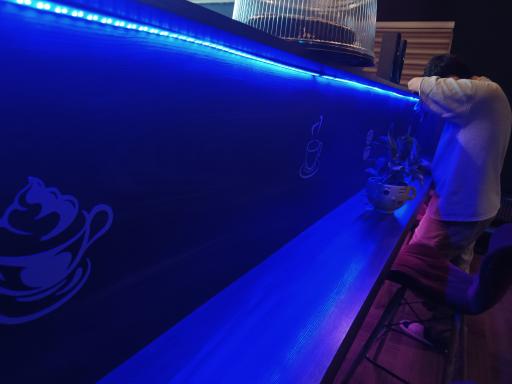 عکس باشگاه بیلیارد 8بال