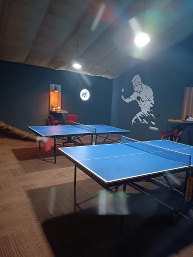 عکس باشگاه بیلیارد 8بال