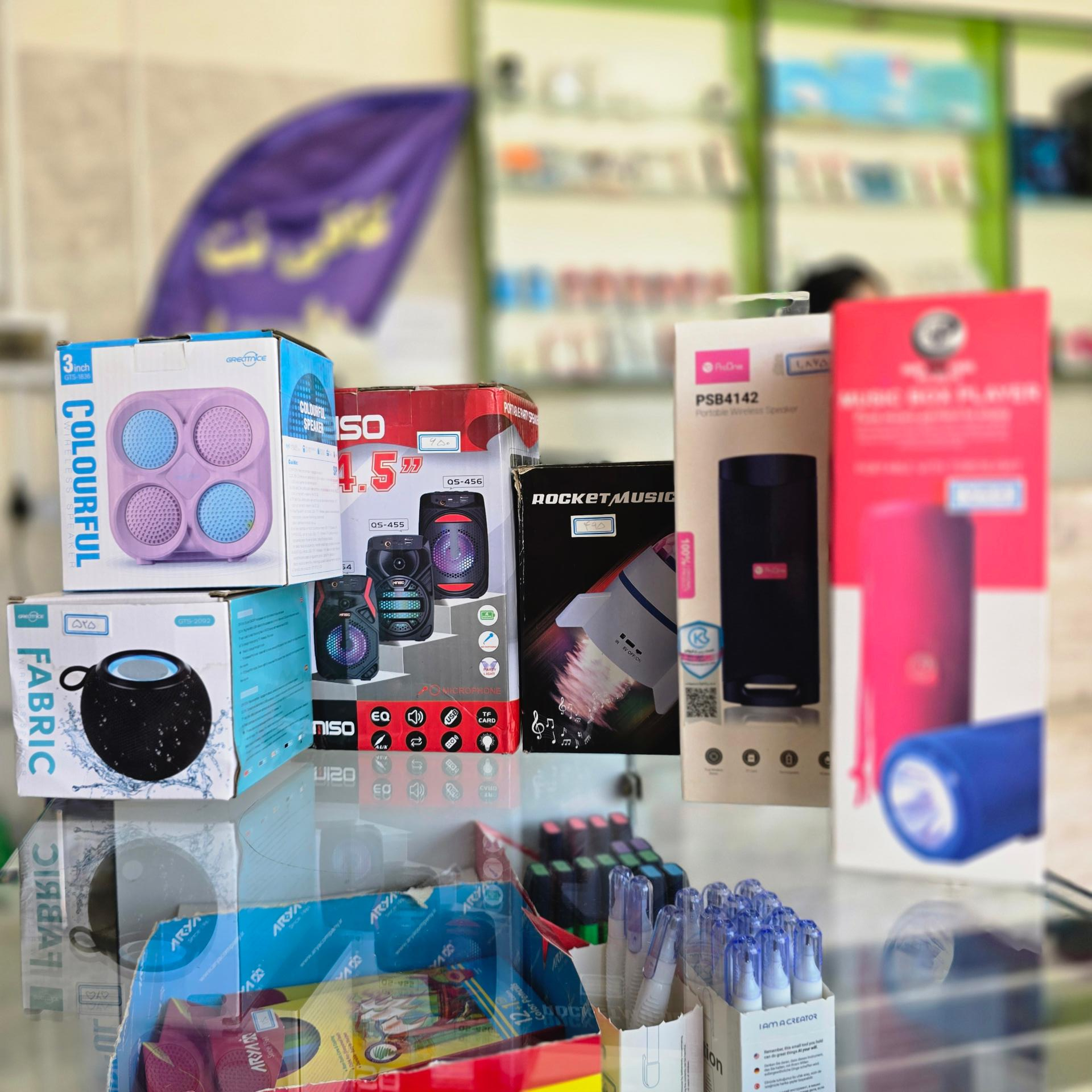 عکس کافی نت و خدمات کامپیوتر پارسیان