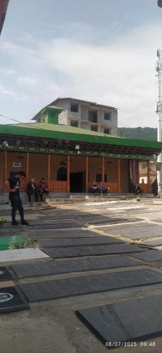 عکس امامزادگان آقا پِلاسید و آقا بسمل