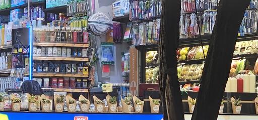 عکس سوپر مارکت جردن پلاس