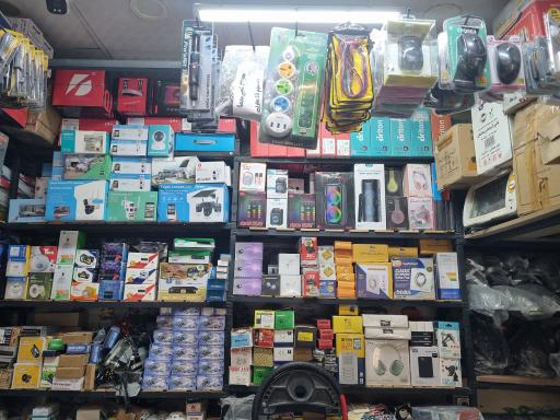 عکس فروشگاه دوربین مداربسته و الکتریکی