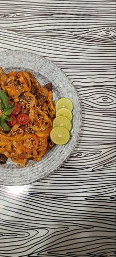 عکس کافی‌شاپ آمیس