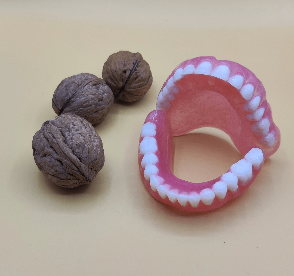 عکس لابراتوار دندانسازی اسپید